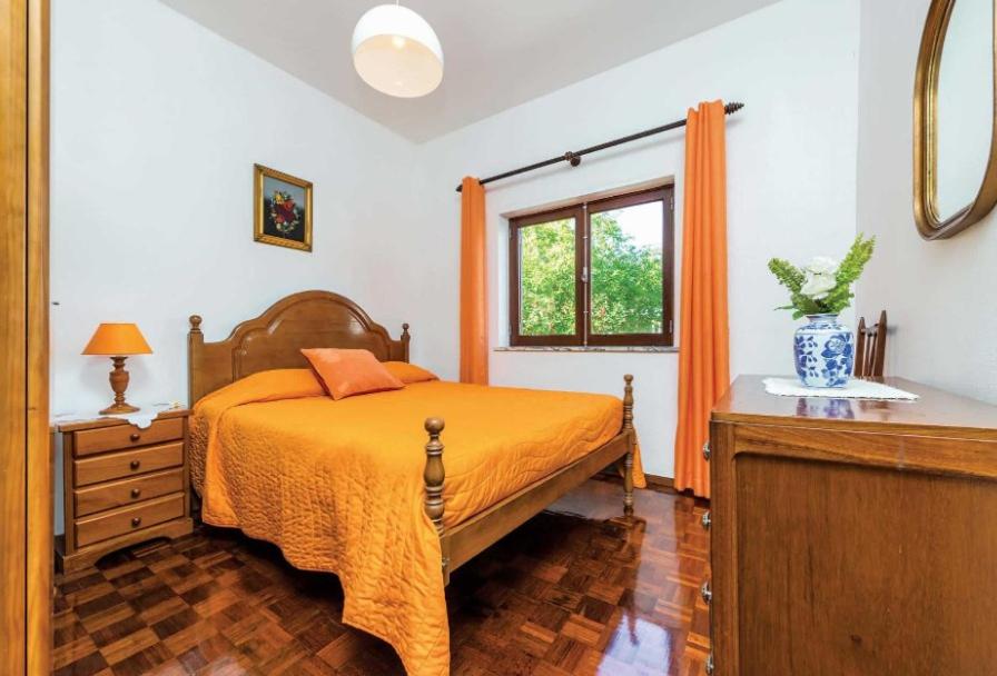 Casa São José by Garvetur room 3